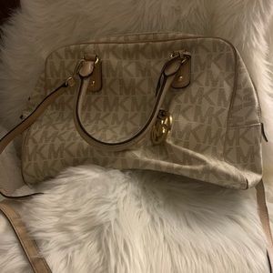 Michael kors bag